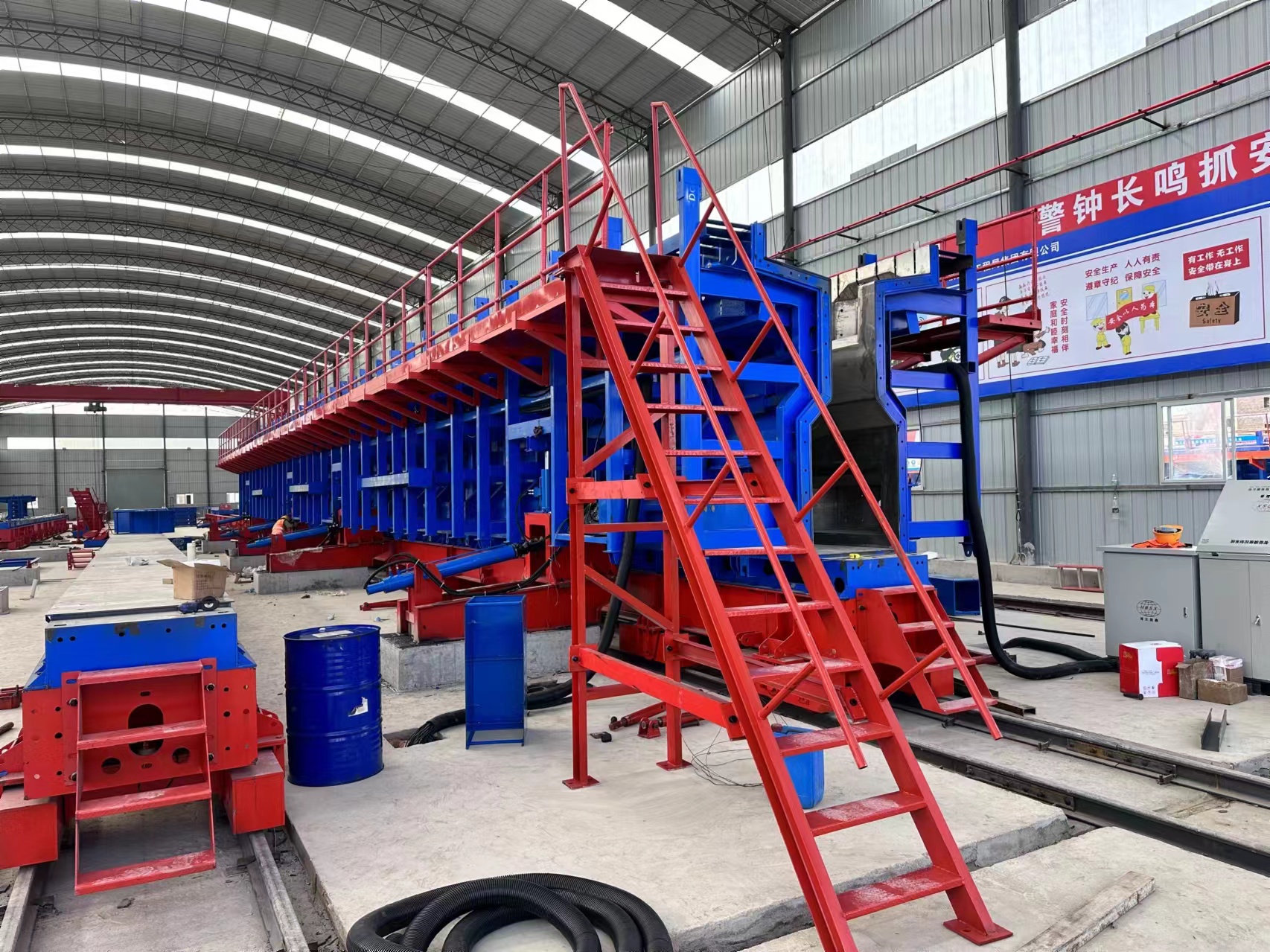 中铁上海局广西柳梧铁路智慧梁场 (2)